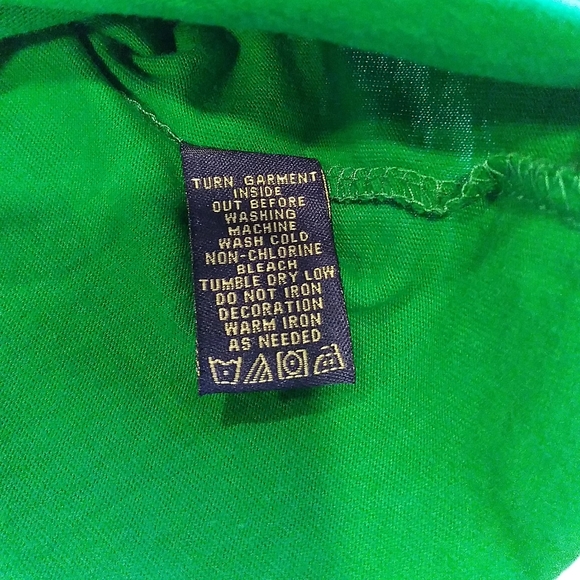 VTG KANI T SHIRt - Picture 8 of 8